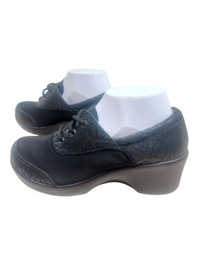 Alegria by PG Lite Leather Slip Resistant Leather Black Lace Up Clog Size 37 / 7